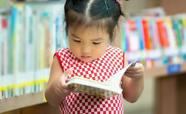 Interactive Learning Table for Preschool | Hatch